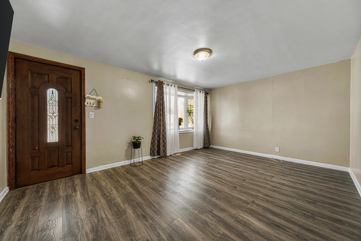764 Carlock Avenue Perth Amboy NJ 08862