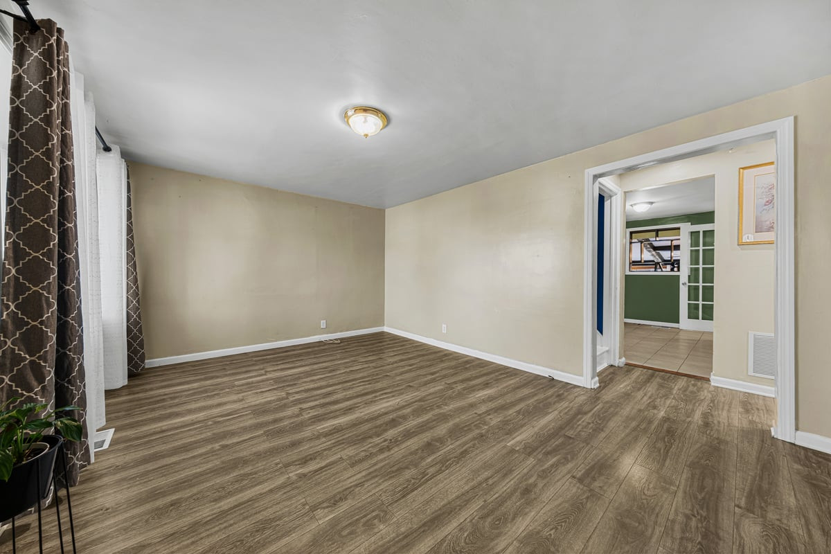 764 Carlock Avenue Perth Amboy NJ 08862