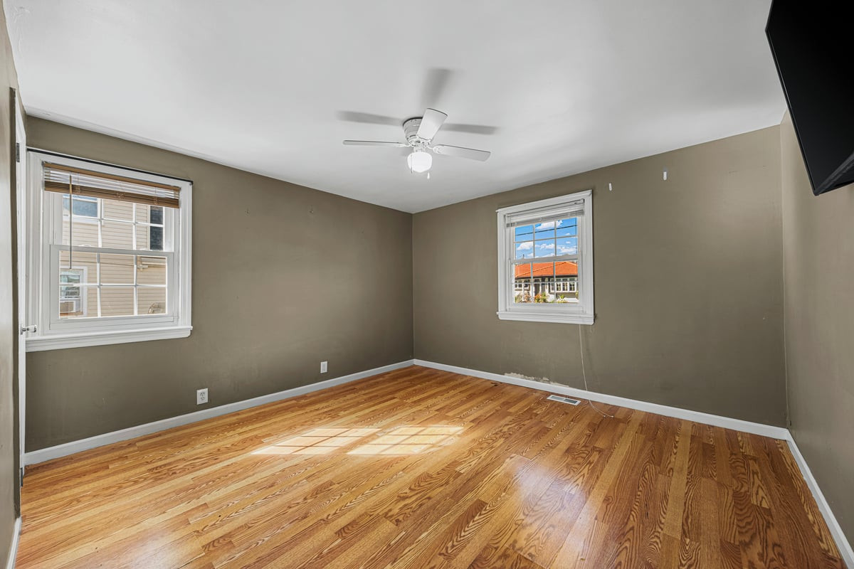 764 Carlock Avenue Perth Amboy NJ 08862