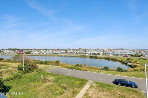 22 Lakeside Avenue Avon-by-the-sea NJ 07717