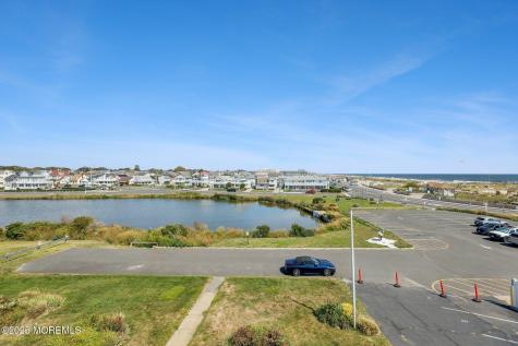 22 Lakeside Avenue Avon-by-the-sea NJ 07717