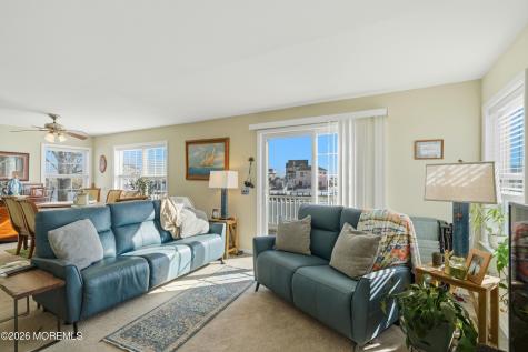 154 N Spinnaker Drive Little Egg Harbor NJ 08087
