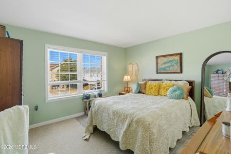 154 N Spinnaker Drive Little Egg Harbor NJ 08087
