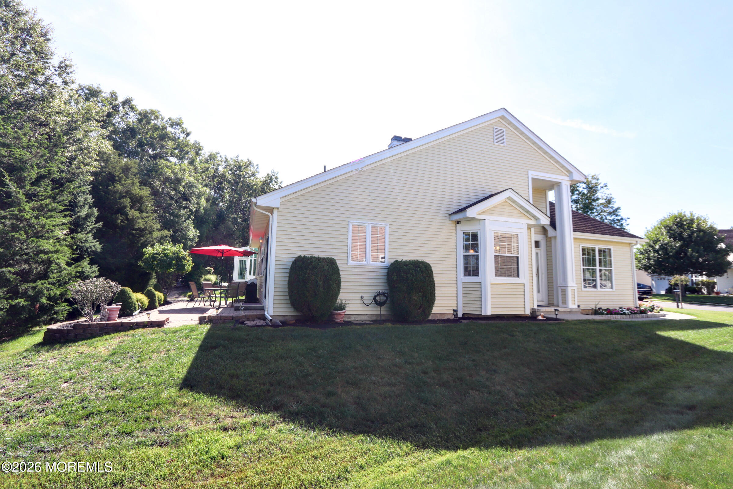 29 Valley Stream Place Barnegat NJ 08005