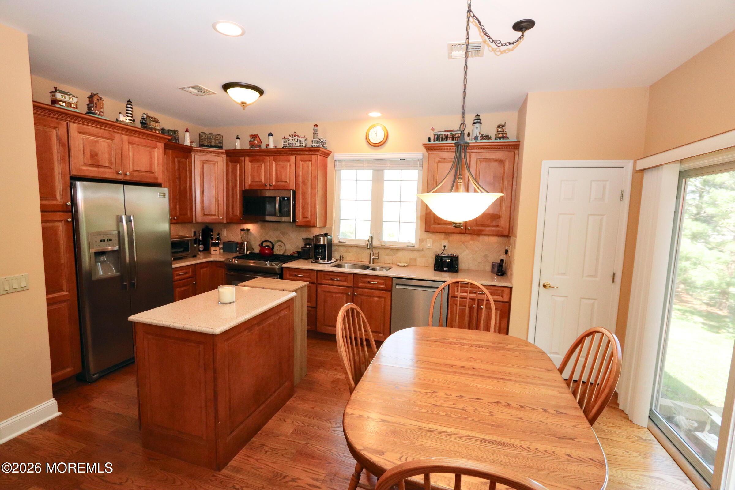 29 Valley Stream Place Barnegat NJ 08005