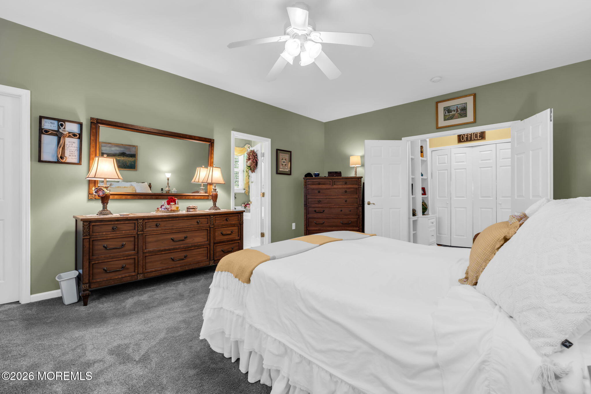 20 Windy Reef Court Barnegat NJ 08005