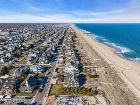 717 East Avenue Bay Head NJ 08742