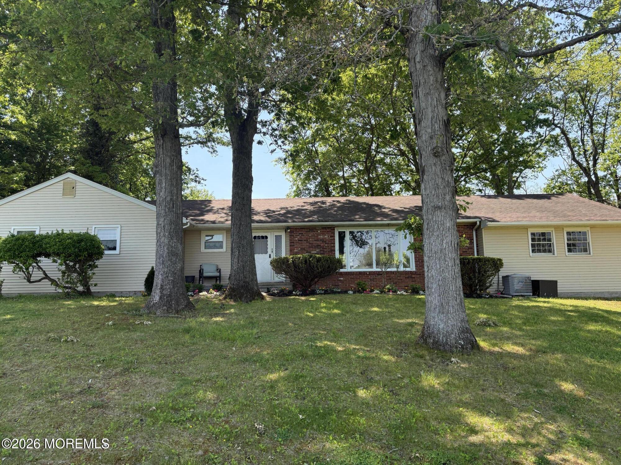 193 Burlington Path Road Cream Ridge NJ 08514