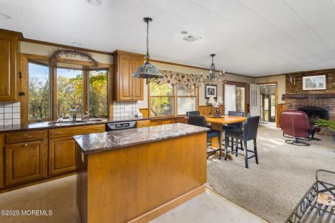 193 Burlington Path Road Cream Ridge NJ 08514