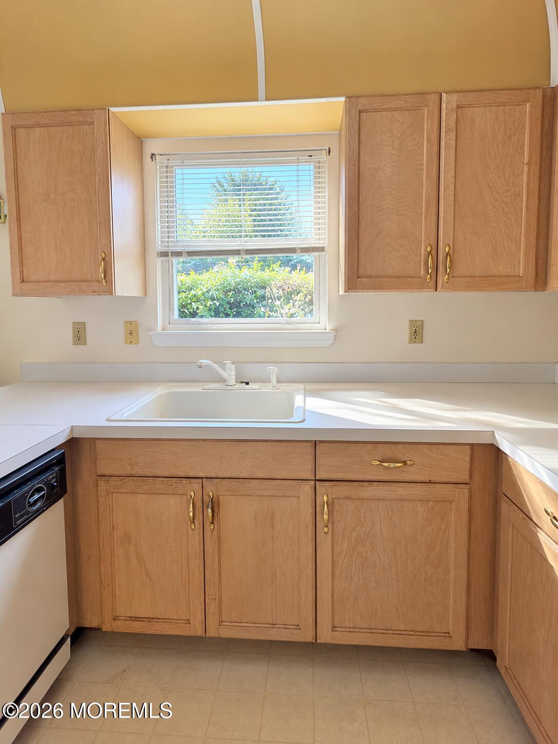 71 Canterbury Lane Toms River NJ 08757