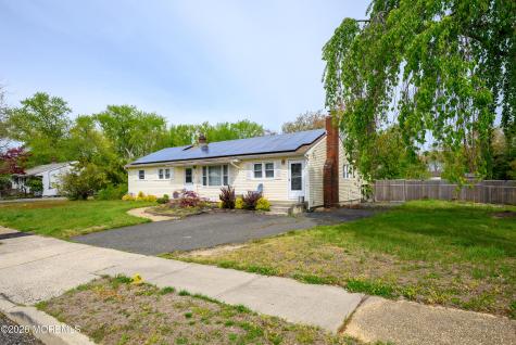 2 Lawrence Avenue Howell NJ 07731