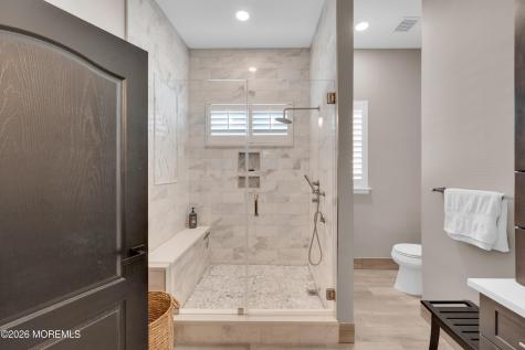 2 Silverspring Drive Lakewood NJ 08701