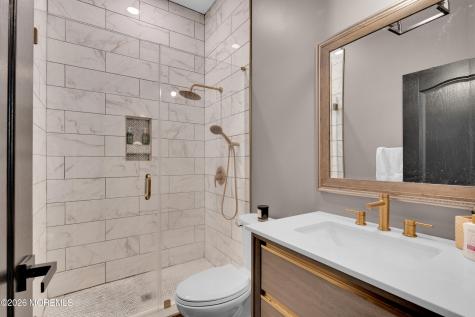 2 Silverspring Drive Lakewood NJ 08701