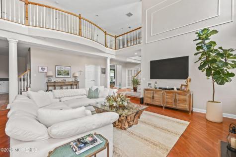26 Whirlaway Drive Tinton Falls NJ 07724