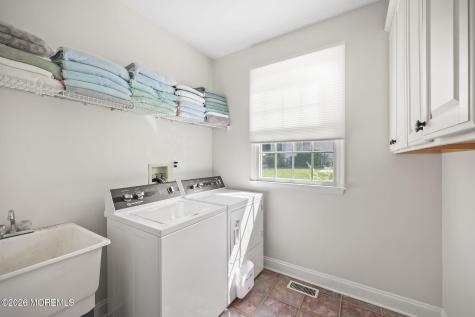 26 Whirlaway Drive Tinton Falls NJ 07724