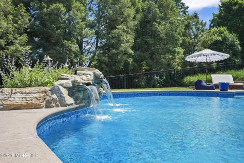 26 Whirlaway Drive Tinton Falls NJ 07724