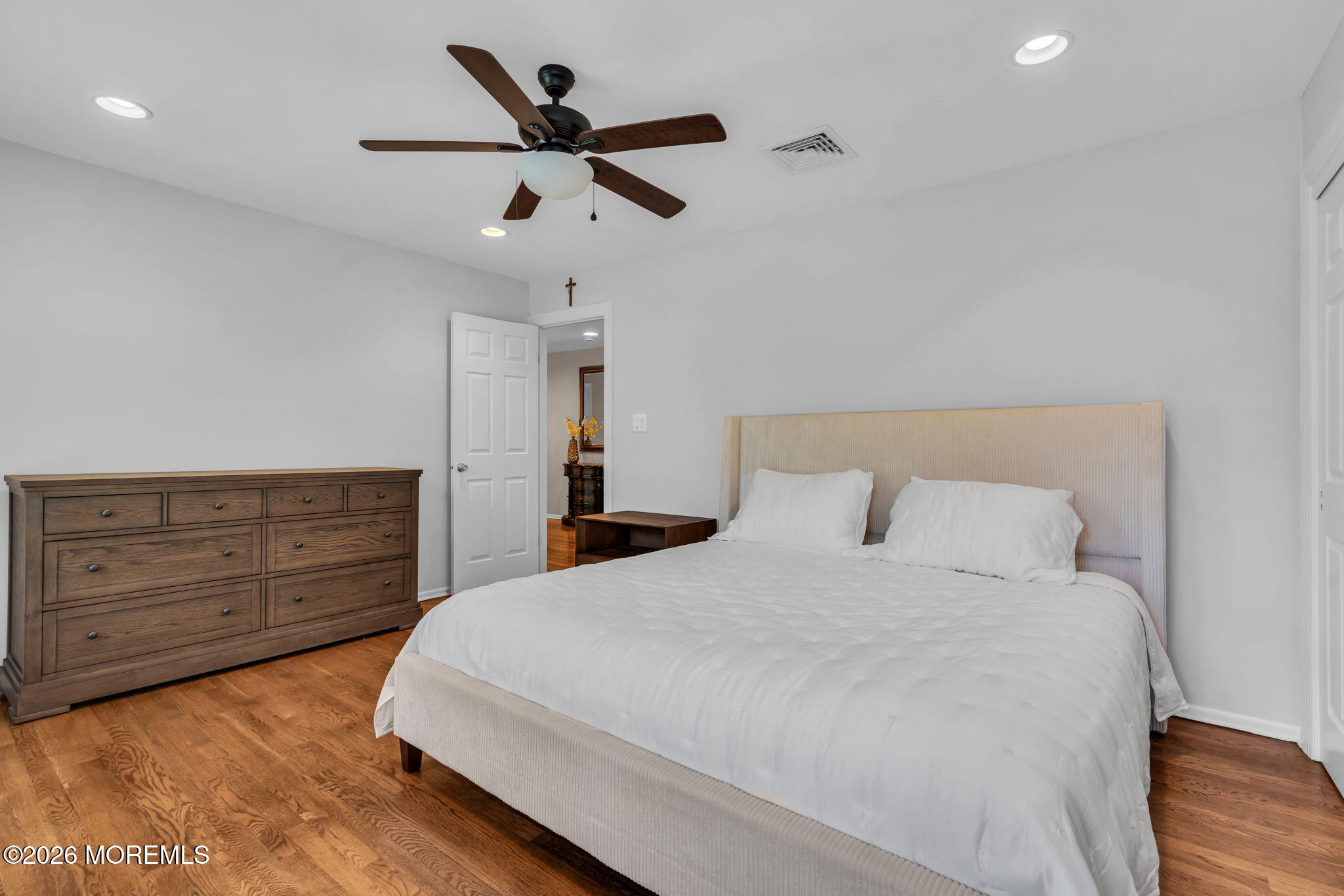 5 Shira Lane Manalapan NJ 07726