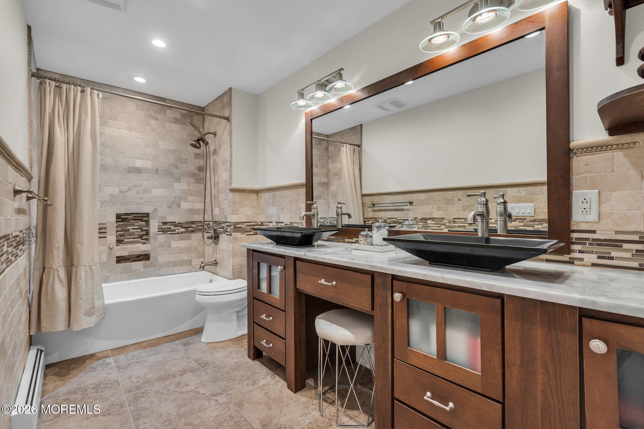 5 Shira Lane Manalapan NJ 07726