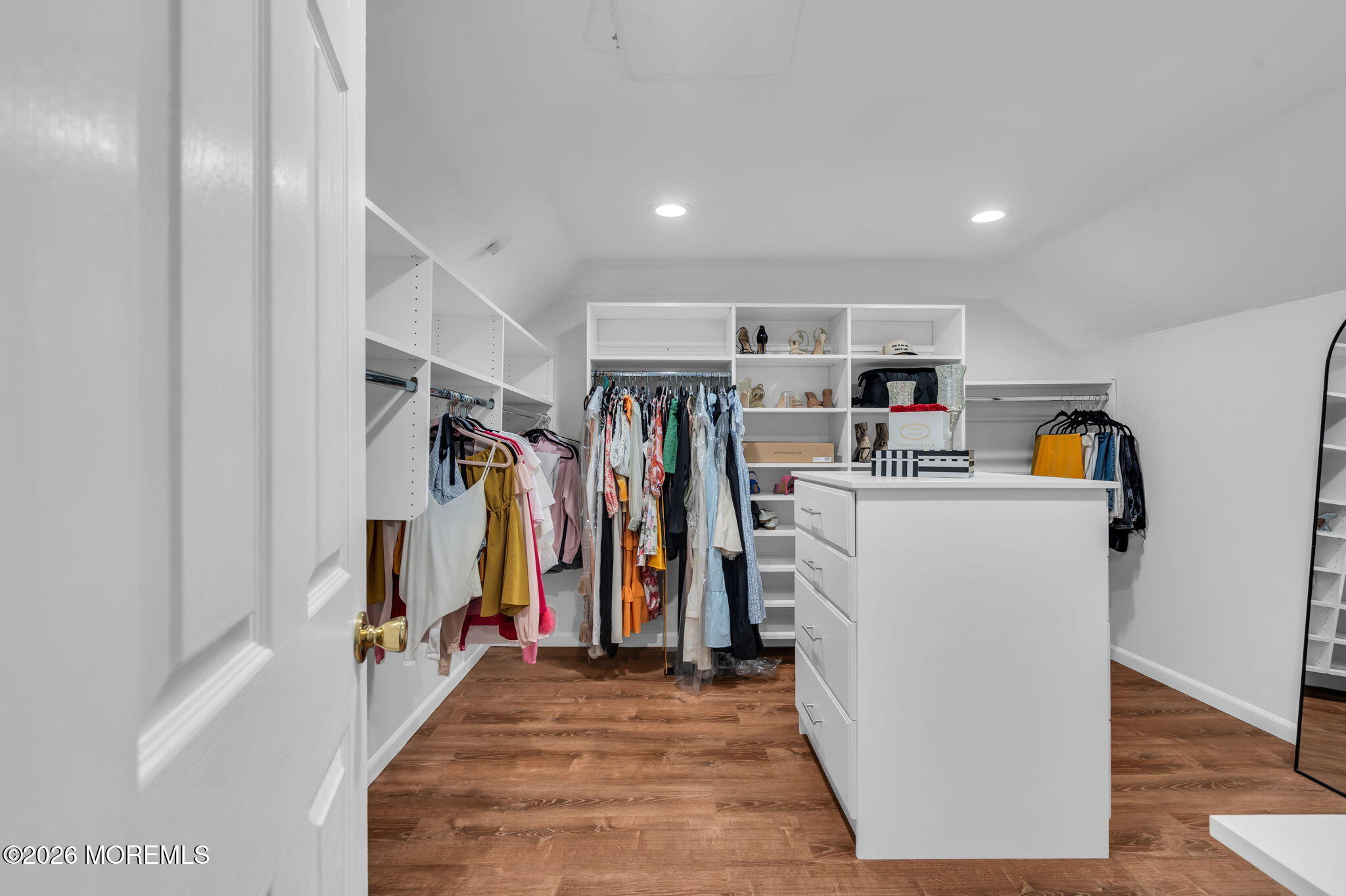 5 Shira Lane Manalapan NJ 07726