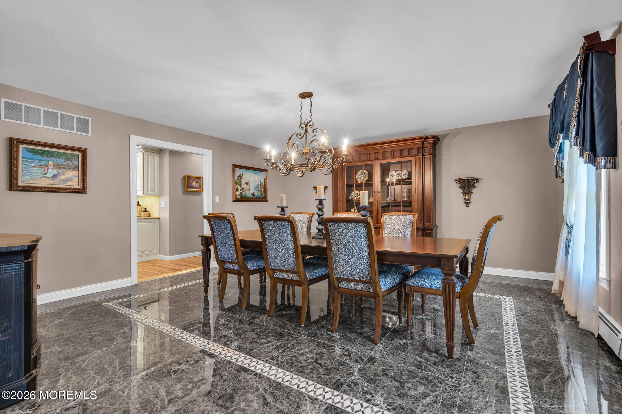 5 Shira Lane Manalapan NJ 07726