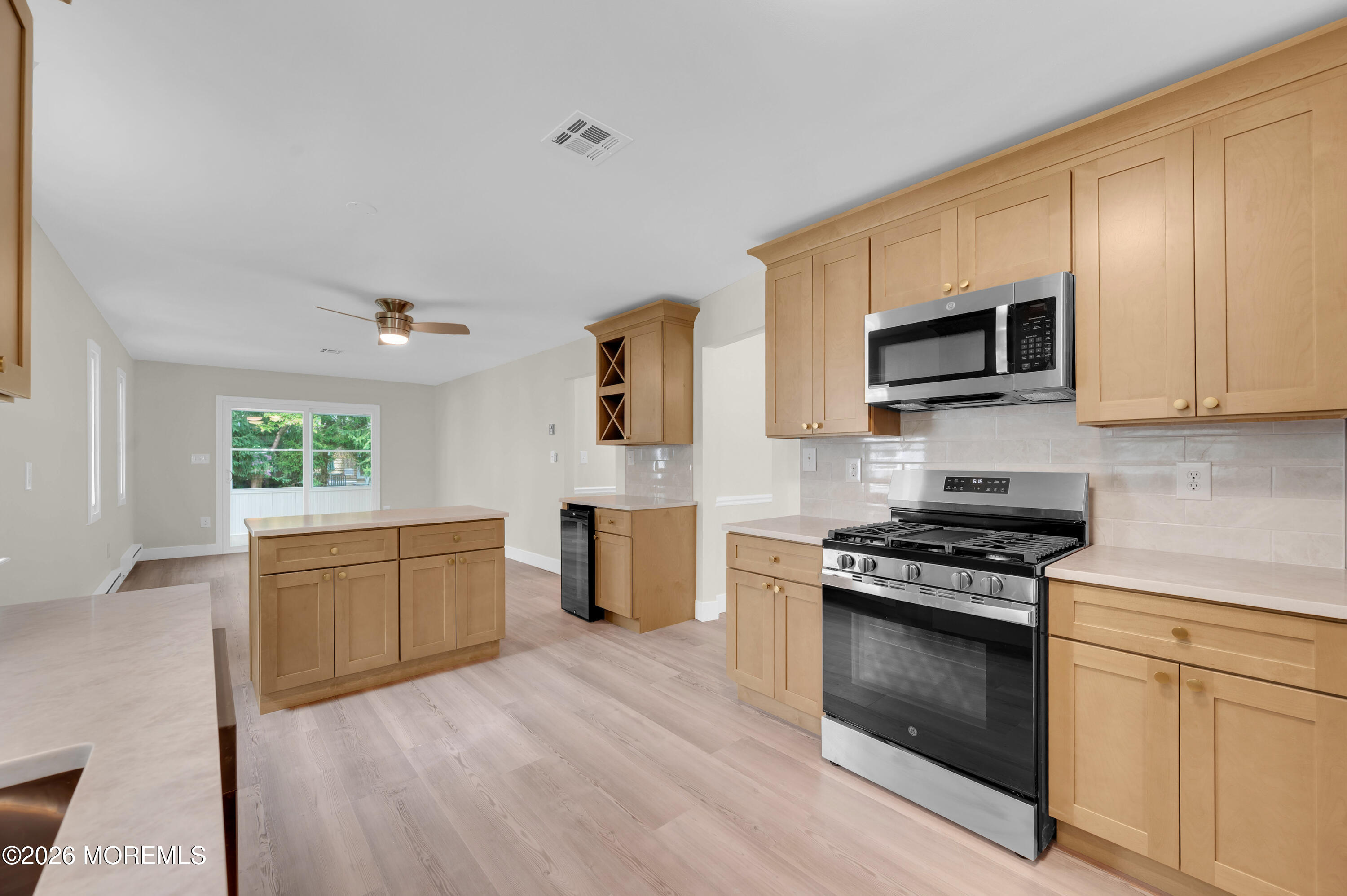 22 Abbey Road Brick NJ 08723