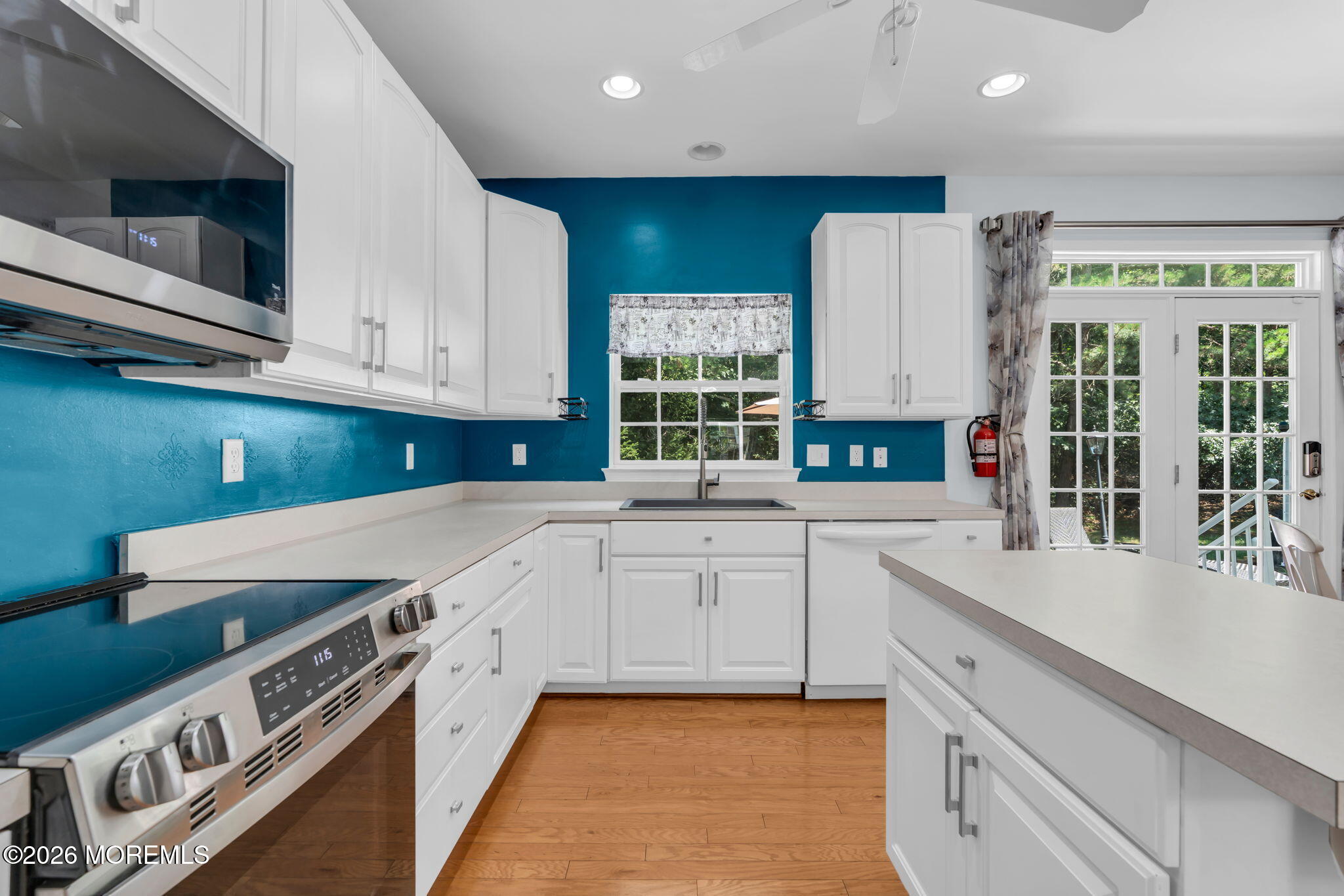 18 Foxmoor Lane Bayville NJ 08721