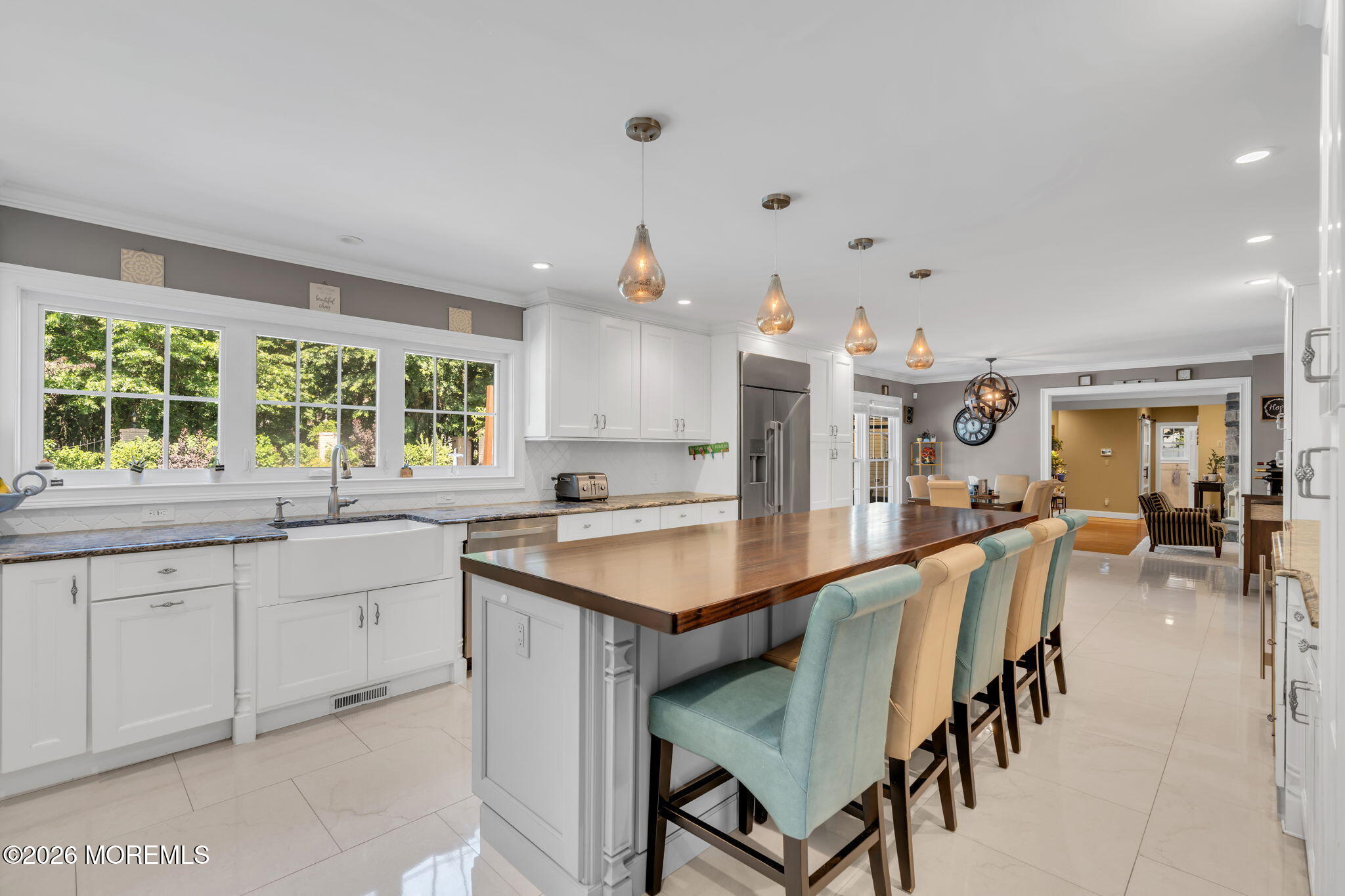 559 Colonia Boulevard Colonia NJ 07067