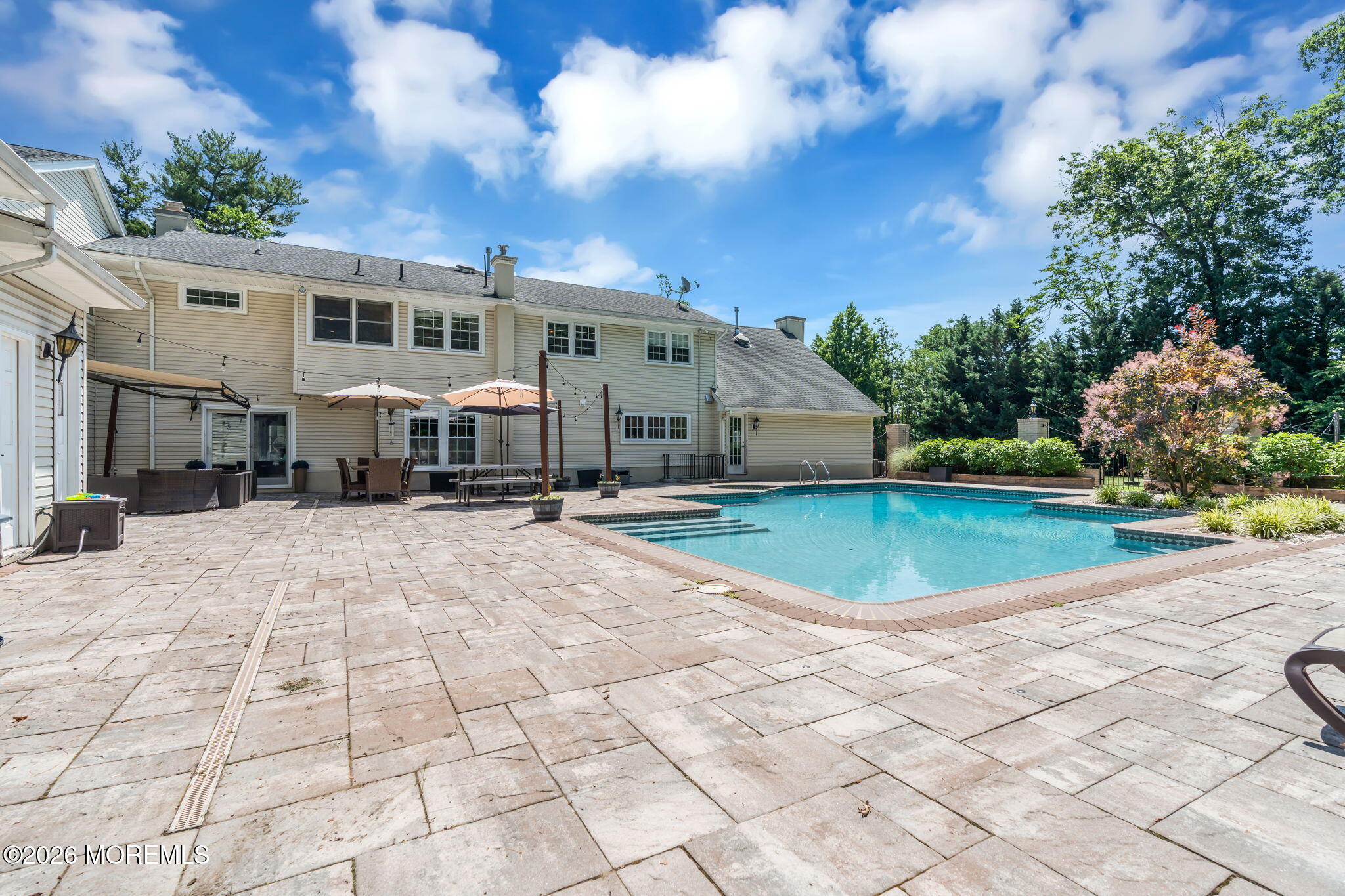 559 Colonia Boulevard Colonia NJ 07067