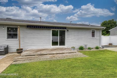 1632 2nd Avenue Toms River NJ 08757