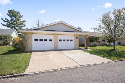 701 Croydon Road Monroe NJ 08831