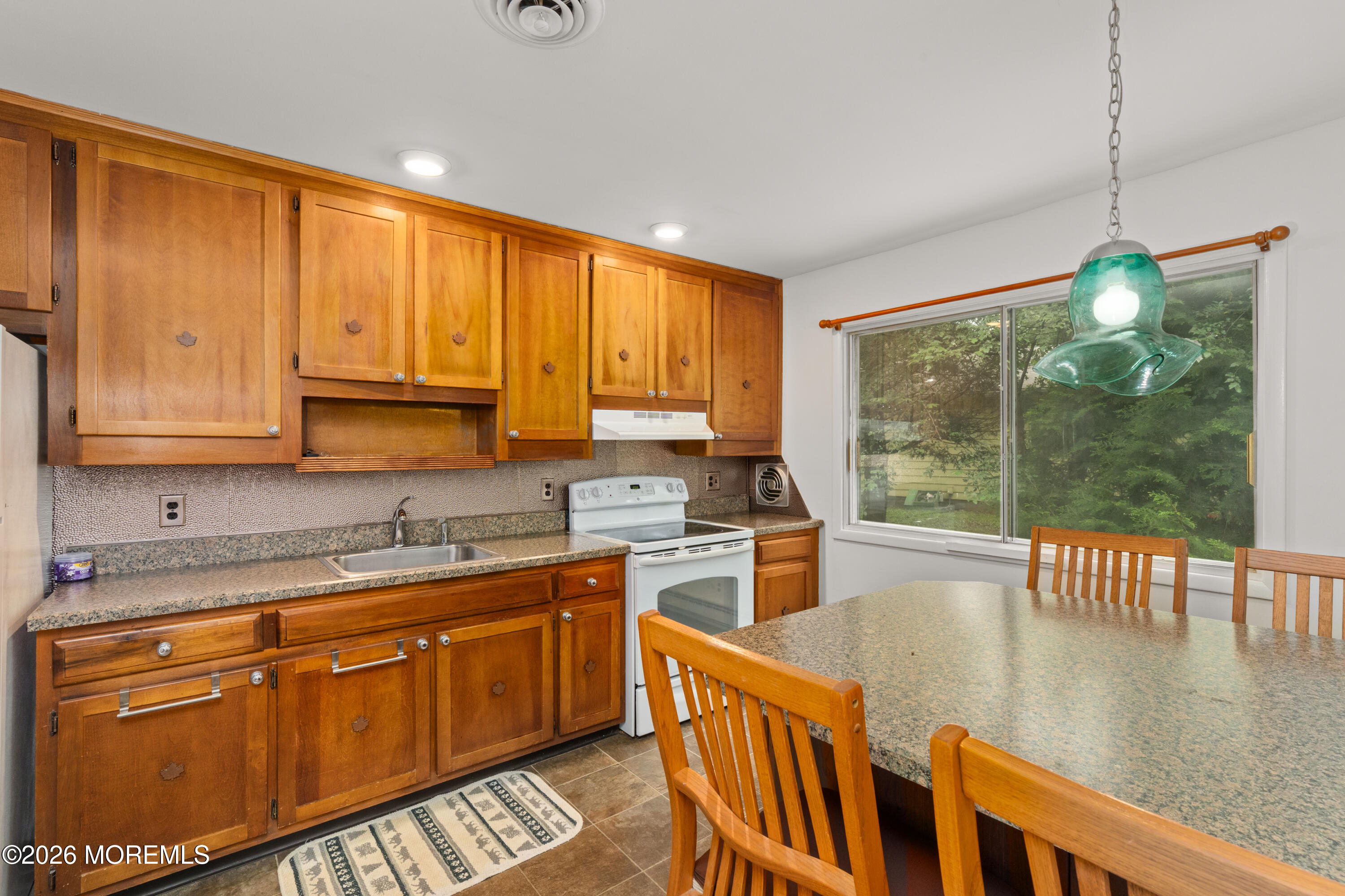 3 Wyoming Avenue Manchester NJ 08759