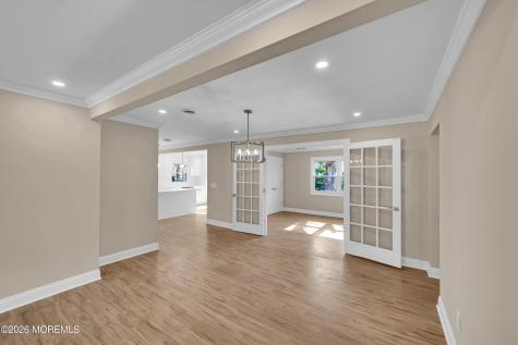 3 Pembroke Lane Toms River NJ 08757