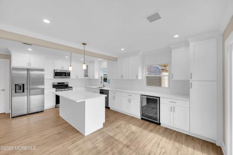 3 Pembroke Lane Toms River NJ 08757