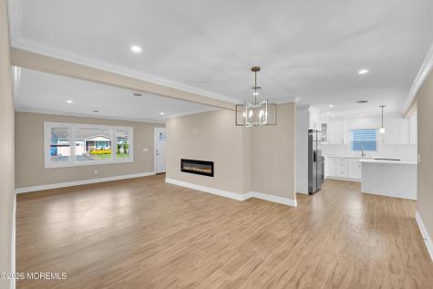 3 Pembroke Lane Toms River NJ 08757