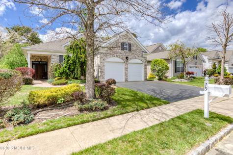 79 Gables Way Jackson NJ 08527