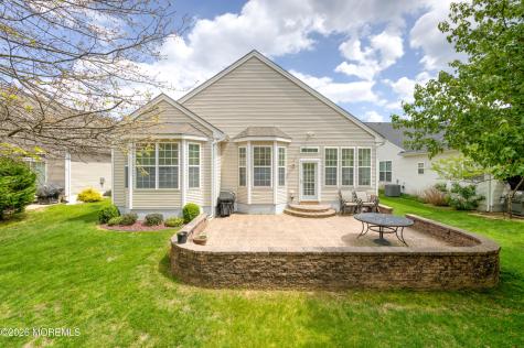 79 Gables Way Jackson NJ 08527