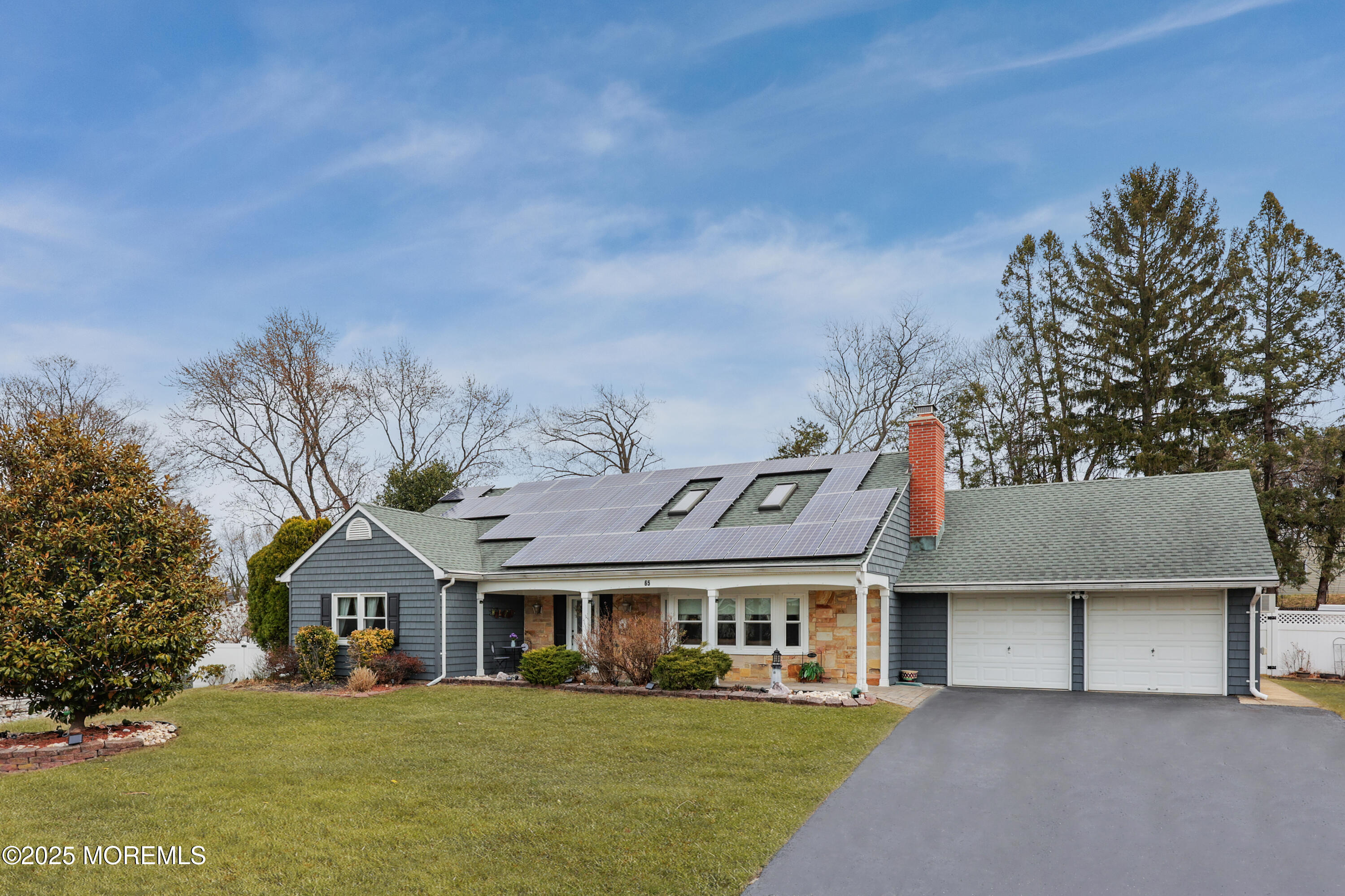 65 Ivy Way Aberdeen NJ 07747