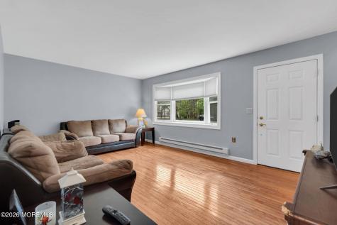 1481 Scranton Avenue Whiting NJ 08759