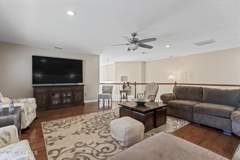 78 Honeysuckle Drive Manahawkin NJ 08050
