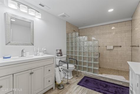 78 Honeysuckle Drive Manahawkin NJ 08050
