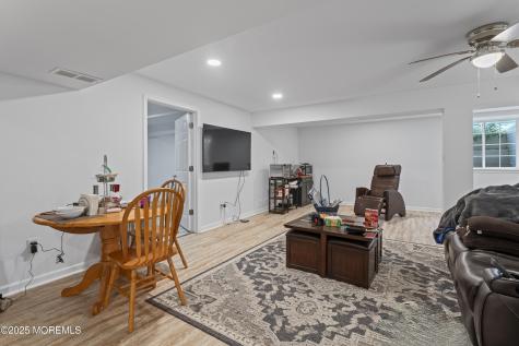 78 Honeysuckle Drive Manahawkin NJ 08050