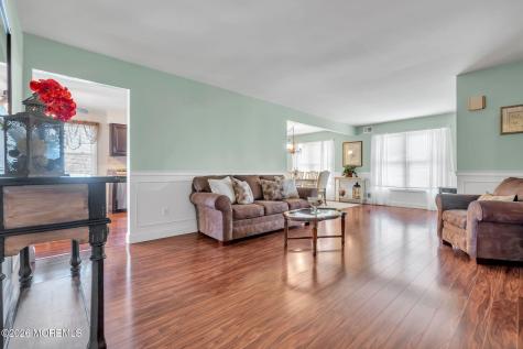 161 Gayle Court Lakewood NJ 08701