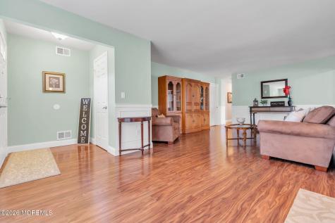 161 Gayle Court Lakewood NJ 08701