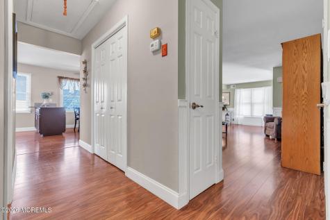 161 Gayle Court Lakewood NJ 08701