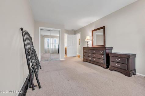 161 Gayle Court Lakewood NJ 08701