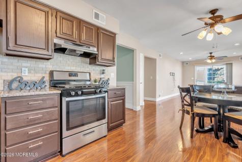 161 Gayle Court Lakewood NJ 08701