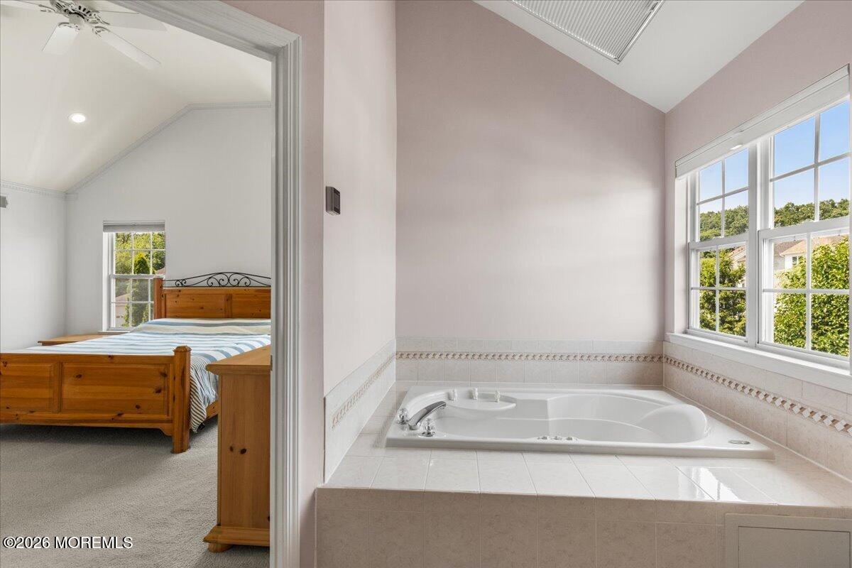 18 Trish Court Matawan NJ 07747