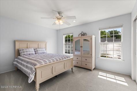 18 Trish Court Matawan NJ 07747