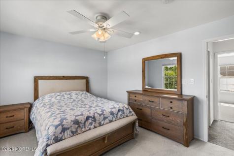 18 Trish Court Matawan NJ 07747
