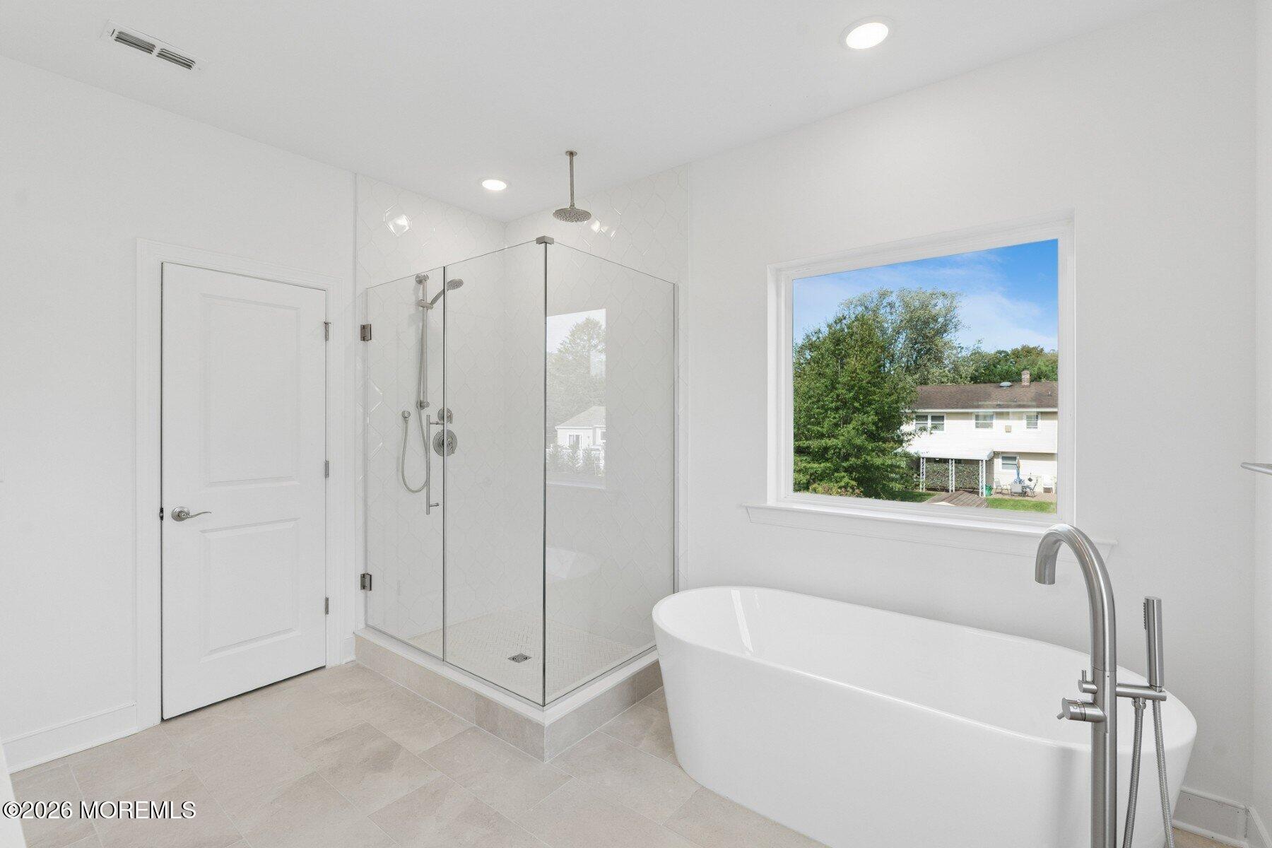24 Tee Place Neptune Township NJ 07753